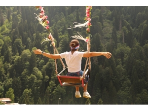 Ayder Yaylası’nı 8 Ayda Yarım Milyon Turist Ziyaret Etti