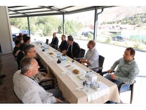 Ergan Dağı İçin İş Adamlarından Gelen Otel Teklifleri Değerlendiriliyor