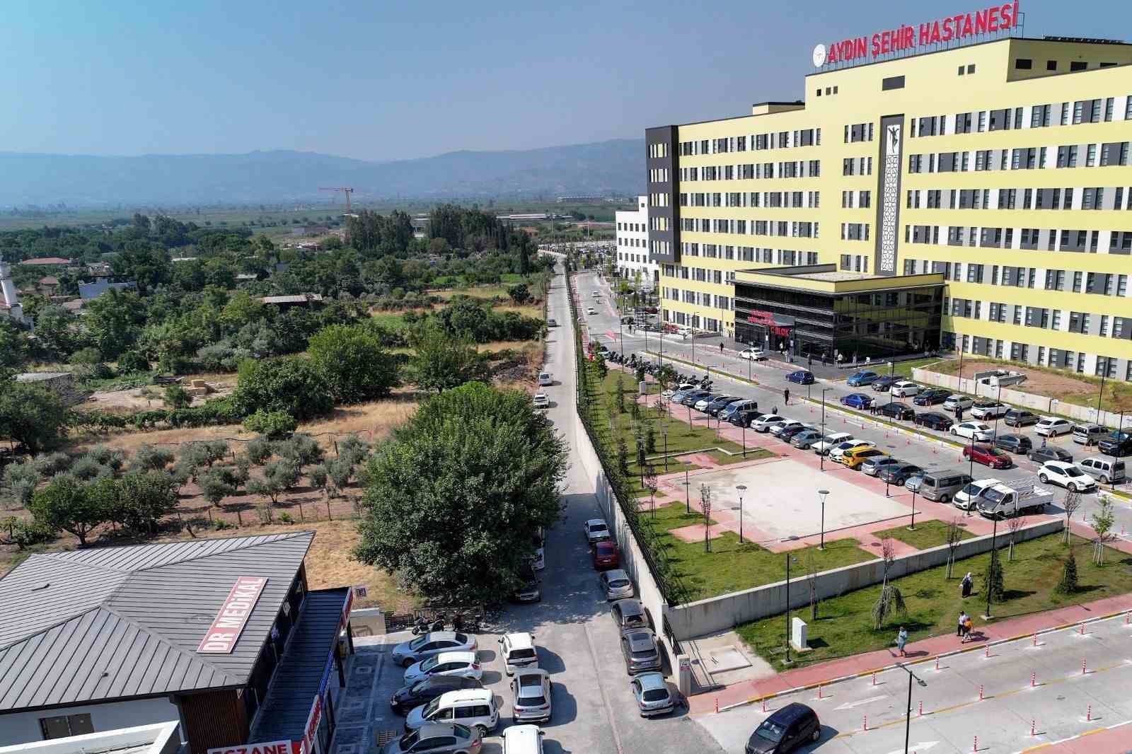 efeler-de-25-bin-metrekarelik-yol-yenileme-tamamlandi