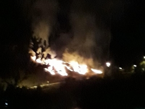 Nallıhan’da Havai Fişekler Yangına Neden Oldu