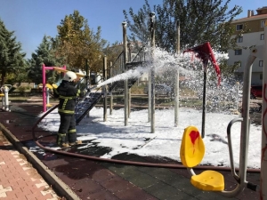 Aksaray’da Çocuk Parkı Kundaklandı