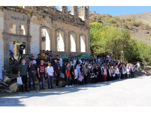 Avrasya Üniversitesi Mimarlık Bölümü Öğrencilerinden Gümüşhane Ve Bayburt’a Teknik Gezi