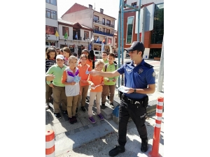 Pazaryeri’nde Yaya Güvenliği Nöbeti