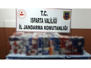 Jandarma Hırsızı Yakaladı, Bin 658 Paket Sigara Ele Geçirdi