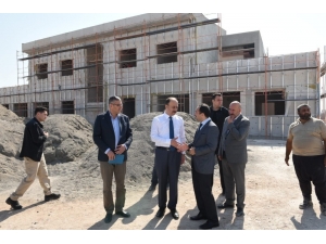 Vali Erin İnşaat Çalışmalarını İnceledi