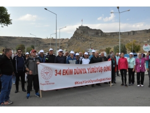 Kars’ta Sağlıklı Yaşam Yürüyüşü Yapıldı