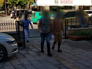 Kuşadası’nda 8 Ayrı Suçtan Da Aranan Cezaevi Firarisi Yakalandı