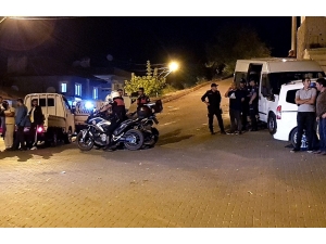 Kavgaya Gitmesini Engellemeye Çalışan Eniştesini Vurdu