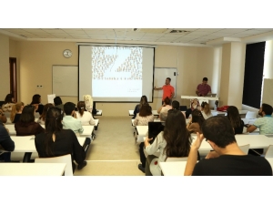 Hkü Eğitici Eğitiminde Bu Kez Gündem Z Kuşağı