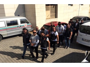 Edremit’te Narkotik Operasyonunda 5 Kişi Tutuklandı