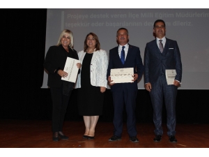 "Eğitimde İyi Örnekler" Ödüllendirildi