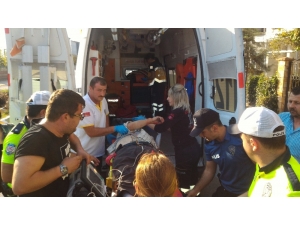 Motosikletle Otomobil Çarpıştı: 1 Ölü