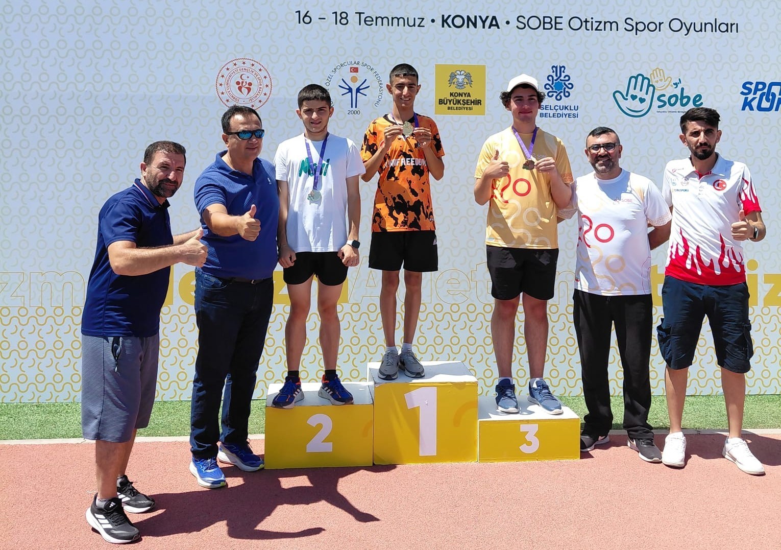 aydinli-ozel-sporcular-konya-dan-bes-madalya-ile-dondu