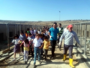 Öğrenciler Hayvan Barınağını Ziyaret Etti