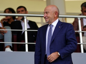 Nihat Özdemir: "Arnavutluk İle Önemli Bir Maça Çıkacağız"