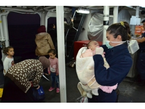 İzmir’de 132 Düzensiz Göçmen Yakalandı