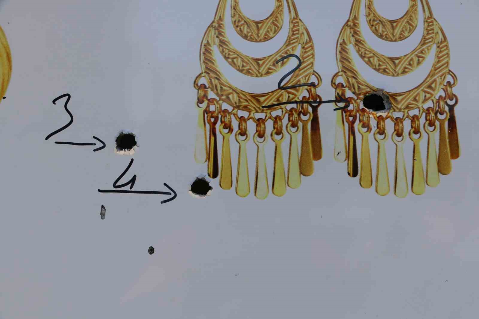diyarbakir-da-kuyumcuya-16-el-ates-edildi