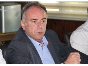 Öndeş:"siyaset Kavgayla Değil İcraatla Yapılır"