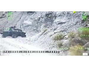 Kobra Marka Askeri Araç Geri Manevra Yaparken Uçuruma Böyle Yuvarlandı