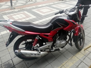 Sultangazi’den Çaldıkları Motosiklet İle Esenyurt’ta Polise Yakalandılar