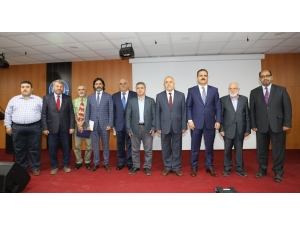 Hakkari’de “Prof. Dr. Fuat Sezgin Yılı” Konferansı