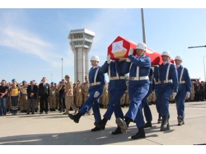 Şehit Uzman Çavuş Memleketine Uğurlandı