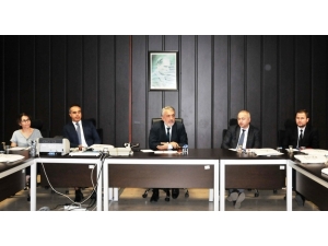 Rektör Bilgiç Yeni Atanan Akademisyenlerle Buluştu