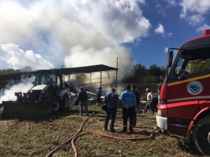 Tamir Yaparken Çiftlik Yandı