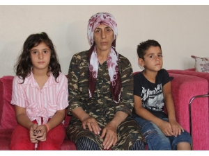 Anneleri Vekalet Vermediği İçin Okula Gidemiyorlar