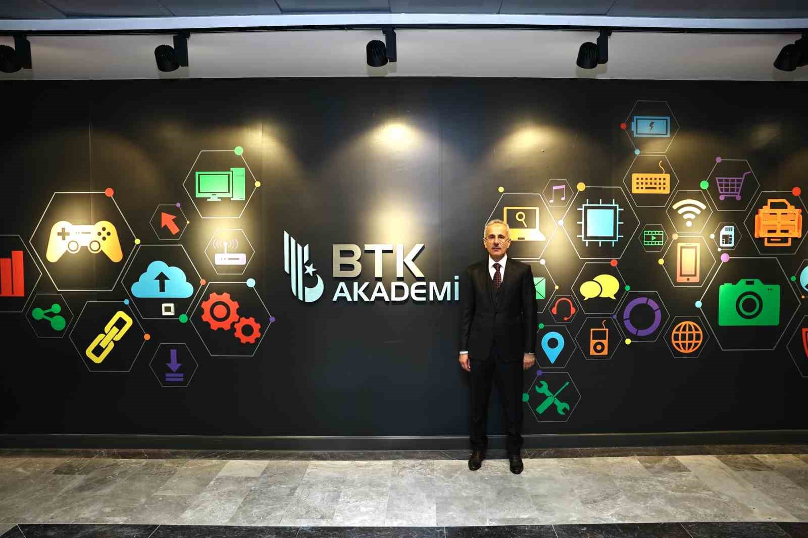 btk-akademi-21-ilde-gelecegin-teknolojileri-icin-egitim-verecek