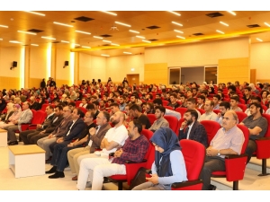 Saü İlahiyat Fakültesinde Hazırlık Sınıfları Tanışma Ve Bilgilendirme Toplantısı