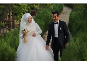 Sankon’u Sevindiren Düğün