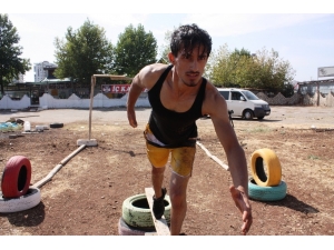 Diyarbakırlı Serkan ’Survivor’ Hayali İçin Parkur Kurdu