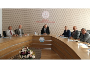 Vali Toraman: Saha Çalışması Yapılarak Okuma Yazma Bilmeyen Kişilere Ulaşılmalı