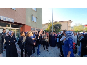 Körfez Okulu Velilerinden Taşınma Tepkisi