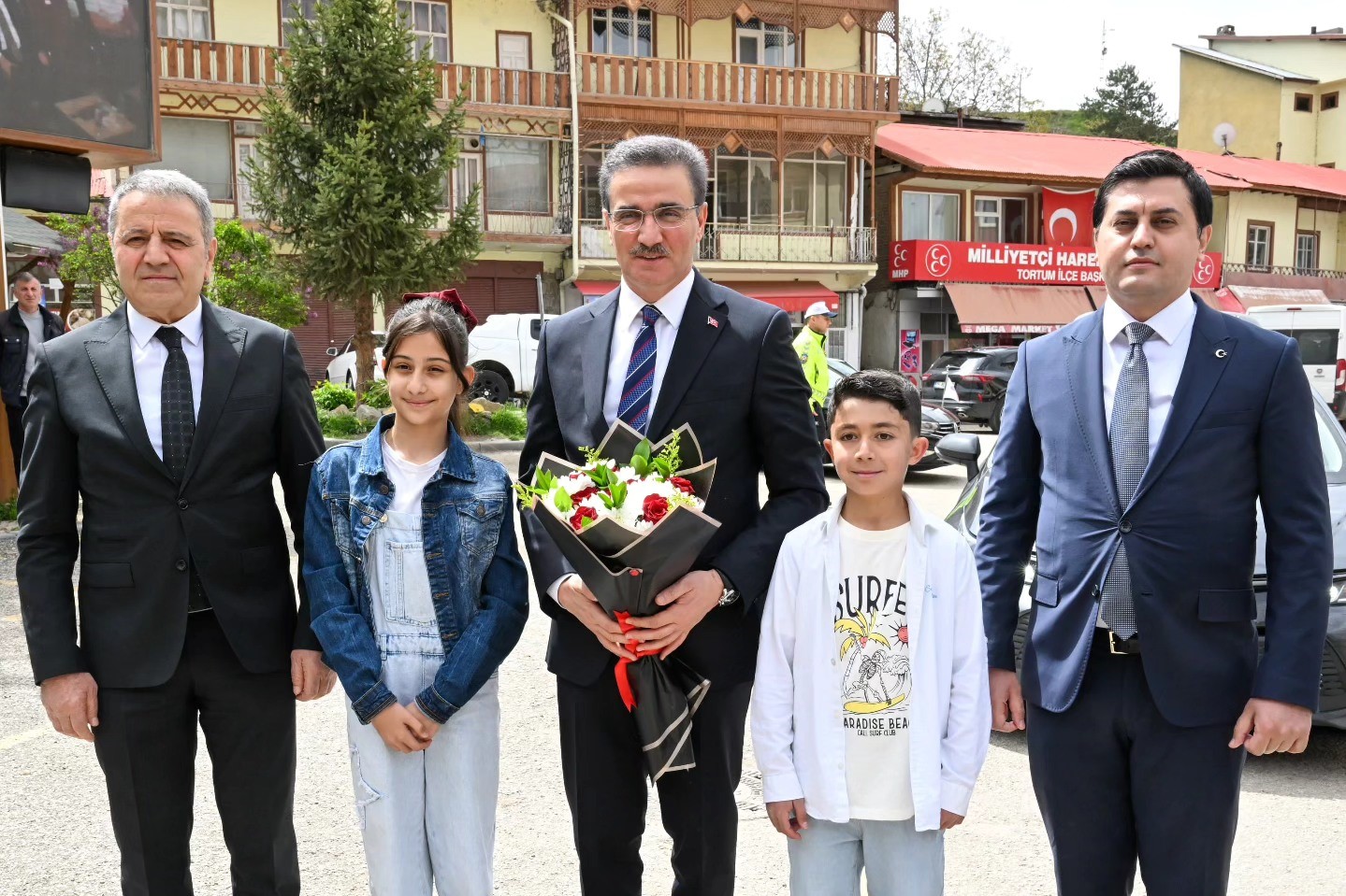 vali-barus-tortum-ve-uzundere-de