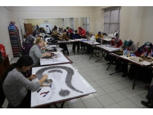 Ko-mek 19 Bin Kişi İle Eğitime Başladı