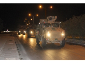 Askeri Birlikler Suriye’deki Üs Bölgelerine Hareket Etti