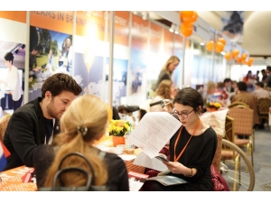 Türk Öğrenciler Kanada Ve İrlanda’nın En İyi Şirketlerinde İş Buluyor