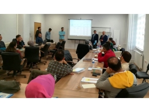 Öğretmenlere ‘Uygulamalı Proje Yazma Eğitimi’
