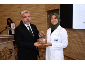 Asü Tıp Fakültesi’ndeki Öğrenci Sayısı 101’e Yükseldi