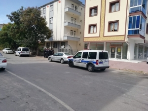 Kayseri’de Bir Kişi Tartıştığı Adamı Bıçaklayarak Öldürdü