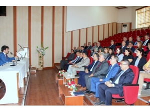 Akademik Ve İdari Birim Yöneticileriyle Değerlendirme Toplantısı Yapıldı