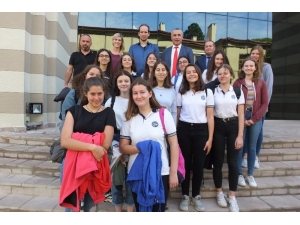 Burhaniye’de Kaymakam Öner, Alman Öğrencileri Kabul Etti