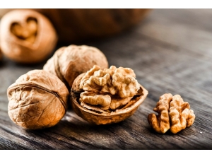 Alzheimer’a Karşı Ceviz Öneriliyor