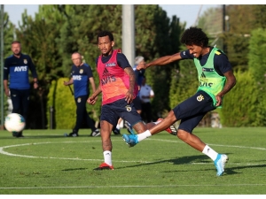 Fenerbahçe, Hücum - Savunma Organizasyonları Çalıştı