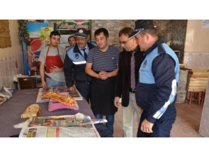 Emet Zabıta Amirliği Ekipleri Esnafı Bilgilendirdi