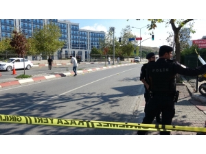 Kartal’daki Anadolu Adalet Sarayı Önünde Silahlı Çatışma: 2’si Ağır 4 Yaralı