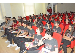 Öğrencilere Sigara Ve Obezitenin Zararları Anlatıldı