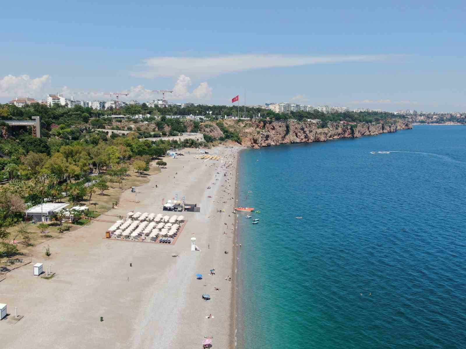 antalya-da-dumansiz-plaj-uygulamasi-icin-yeni-genelge